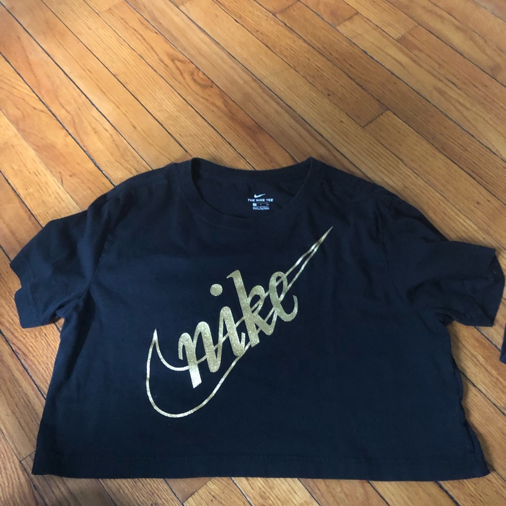 nike shirt